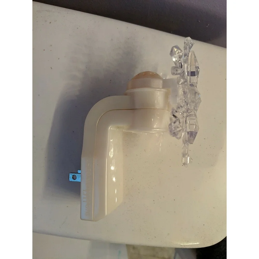 bath and body works wallfower plug diffuser night‎ light up snowflake